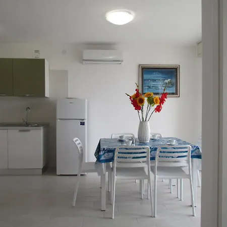 Enjoy The Sea View Of Our Modern Flat - Beahost アパート *